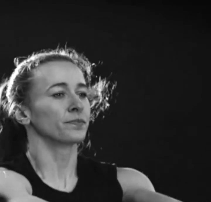 Małgorzata Ułasiuk, kadr z filmu (czego nauczył cię sport)