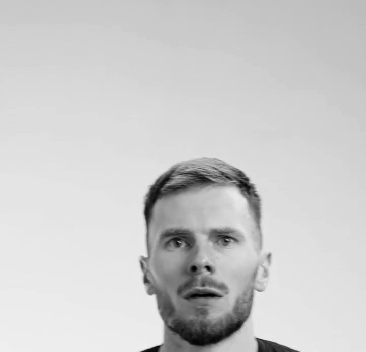 Mikołaj Wawrzyniak, kadr z filmu (po co wracasz)