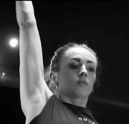 Weronika Pietras, kadr z filmu z serii nuvr athletes (czego nauczył cię sport)
